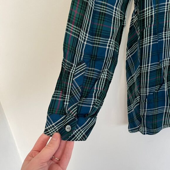J. JILL Plaid Dipped Hem Button Up Tunic Blue Green Lightweight Button Down S - Picture 13 of 16